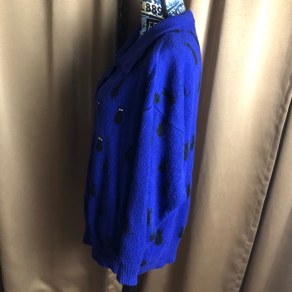 Lady Lilly Vintage Knit Collared Sweater with Black Cat Print and Gem Eyes - Picture 10 of 12